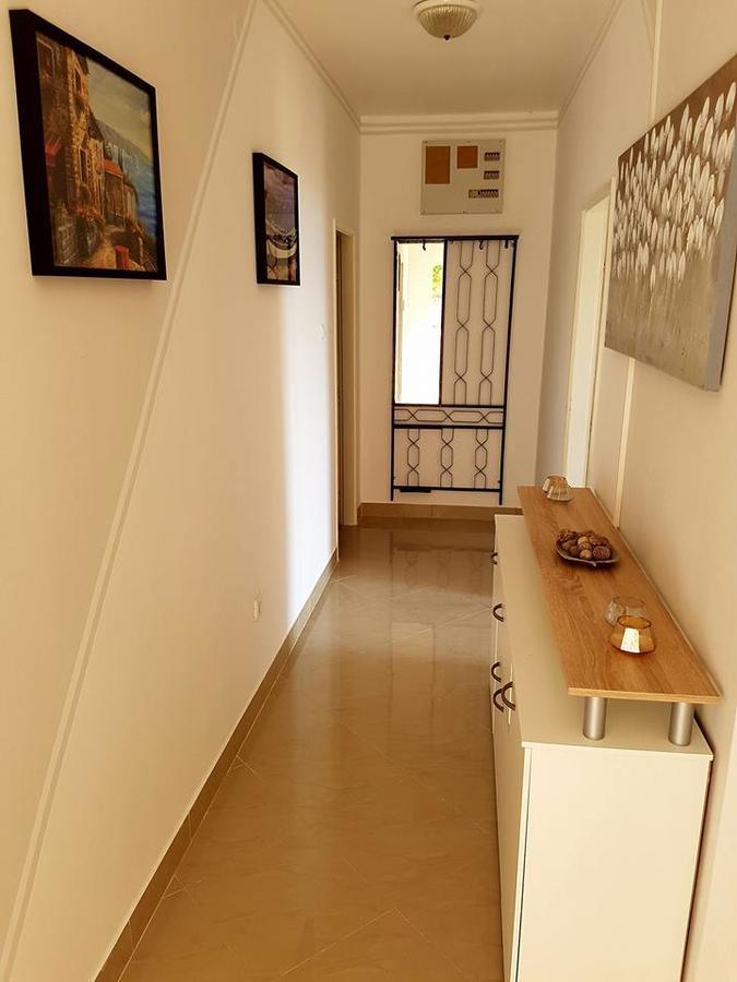 Adriatic Apartments Trogir Exterior photo