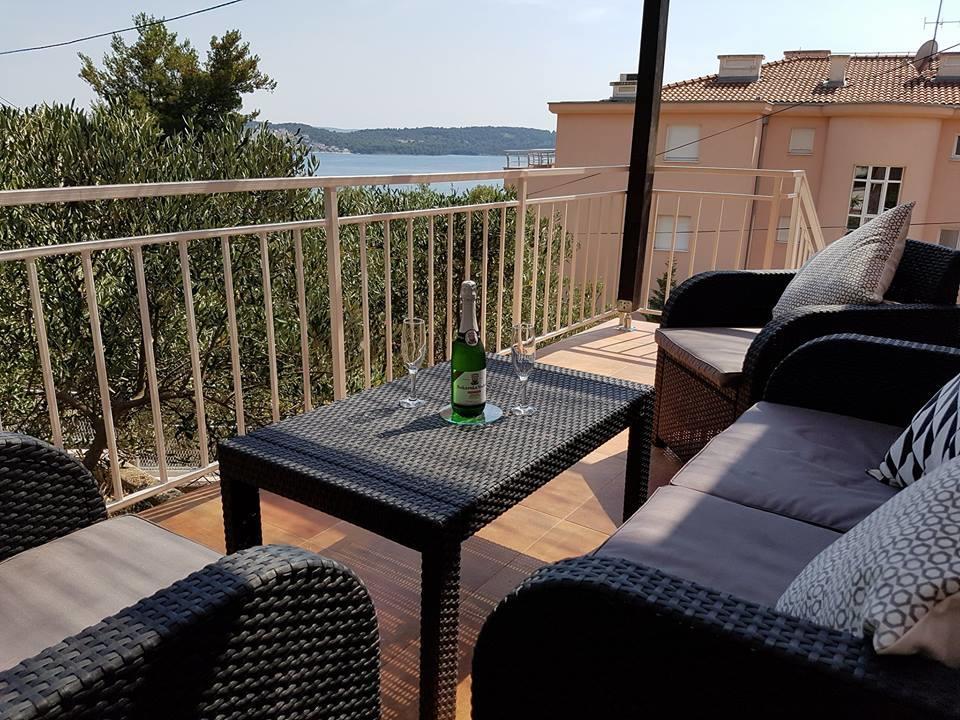 Adriatic Apartments Trogir Exterior photo